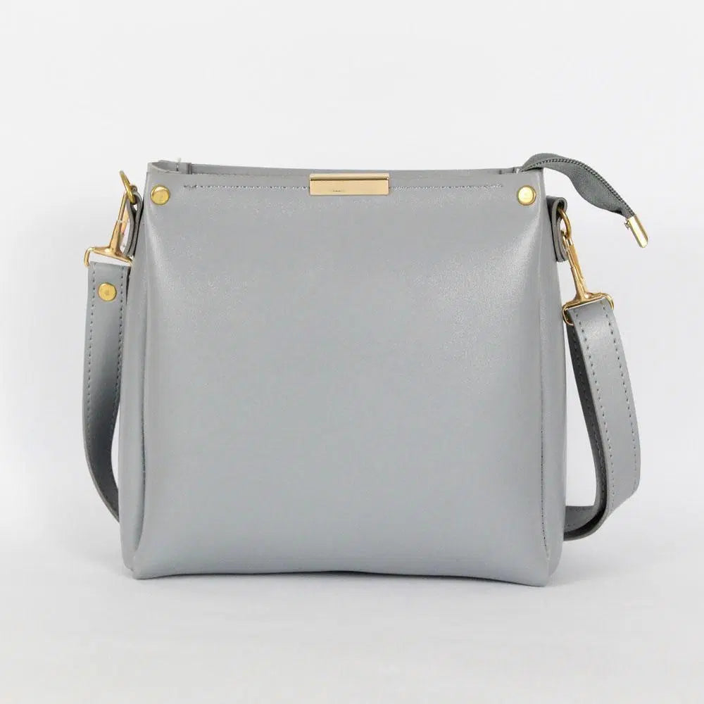 Girl's Elegant Rexine Plain Hand Bag