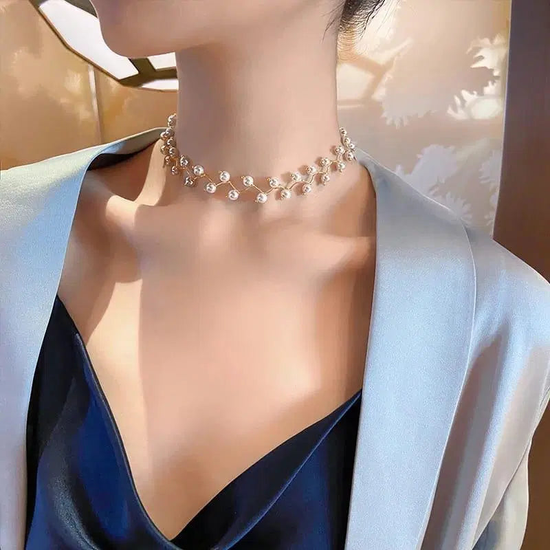 Elegant Pearl Choker – Adjustable Fit