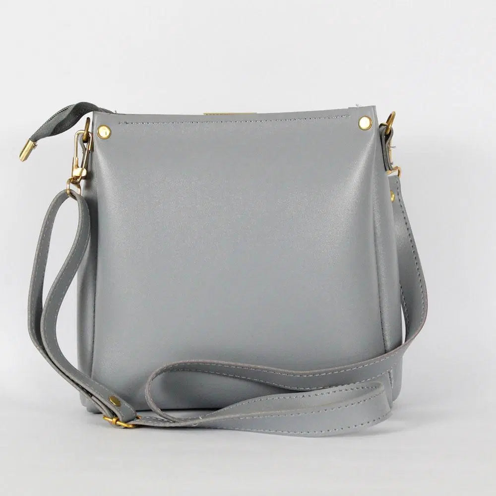 Girl's Elegant Rexine Plain Hand Bag
