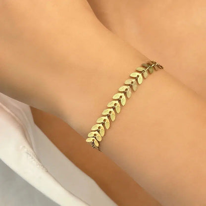Minimalist Alloy Bracelet