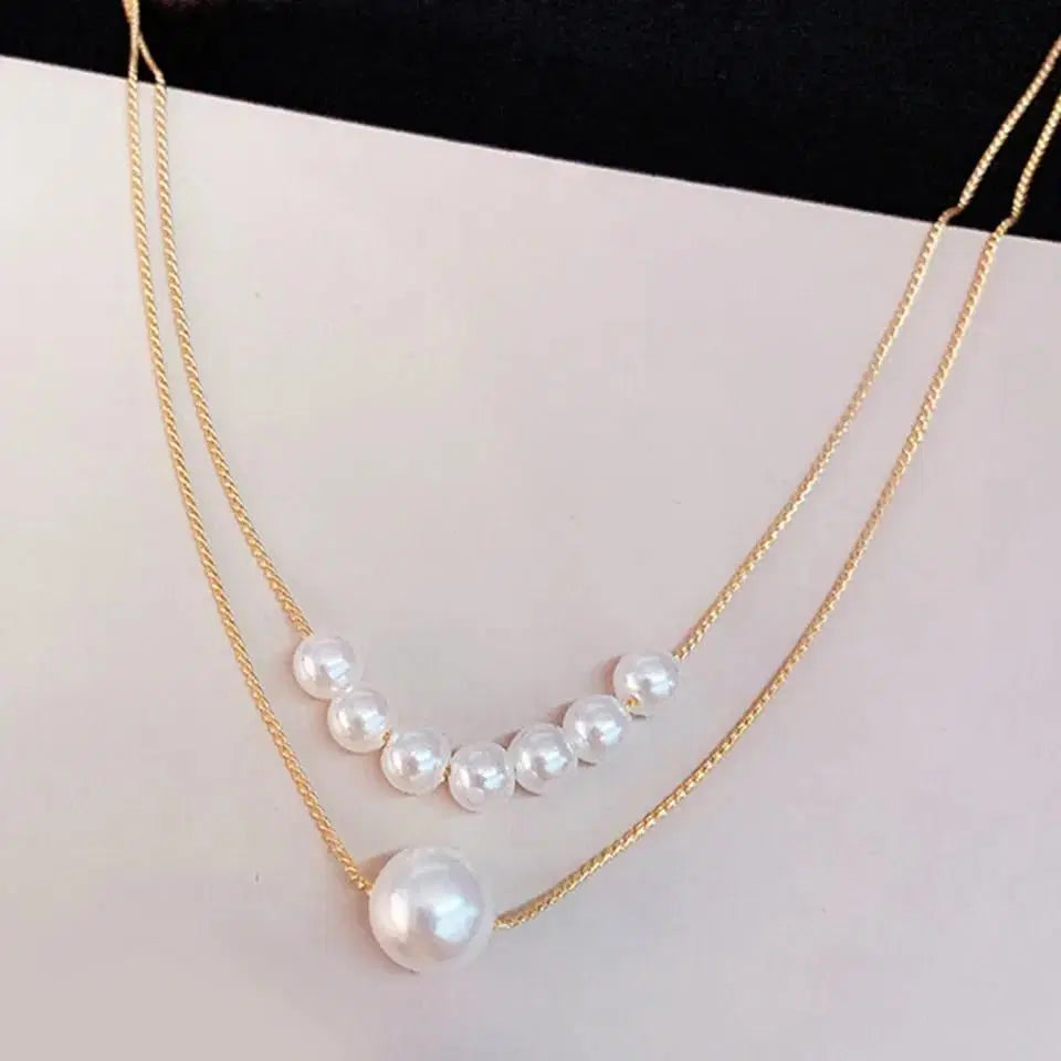 Two-Layered Pearl Charm Locket – Elegant Everyday Wear