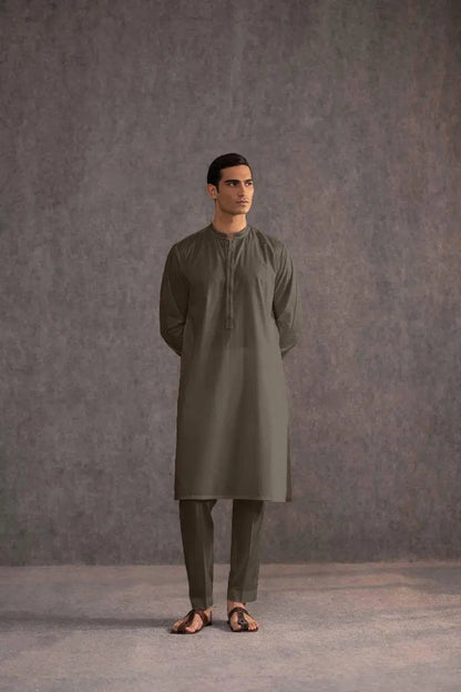 Grey Plain Soft Cotton Suit – Unstitched (4.5 Meters)