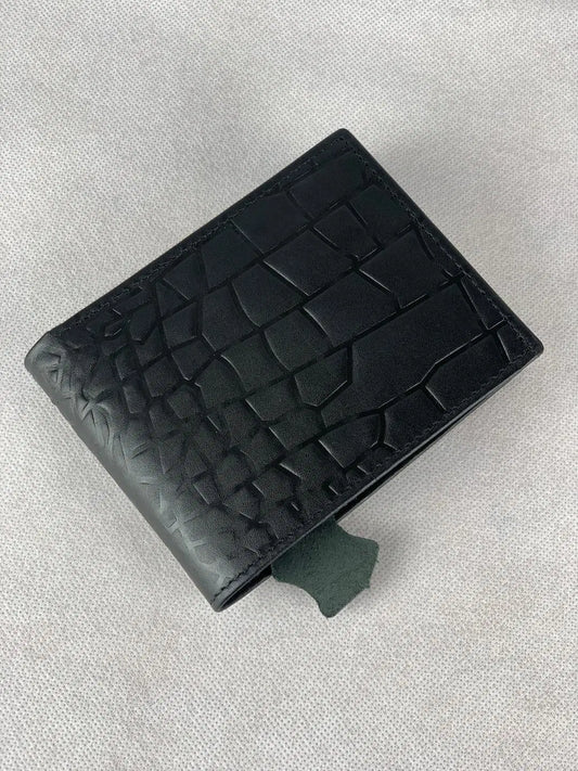 Men’s Premium Crocodile Pattern Leather Bi-Fold Wallet