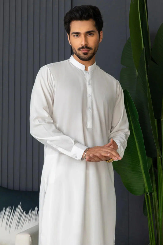White Wash &amp; Wear Unstitched Suit – 4 Meters