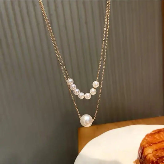 Two-Layered Pearl Charm Locket – Elegant Everyday Wear