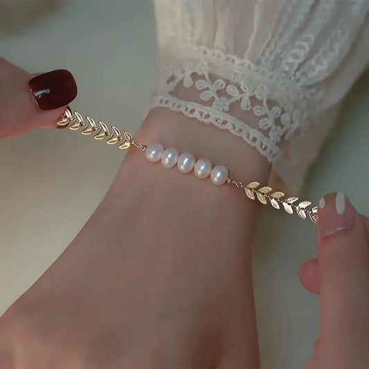 Leaf Pearl Gold Bracelet for Girls – 7mm Trendy Design