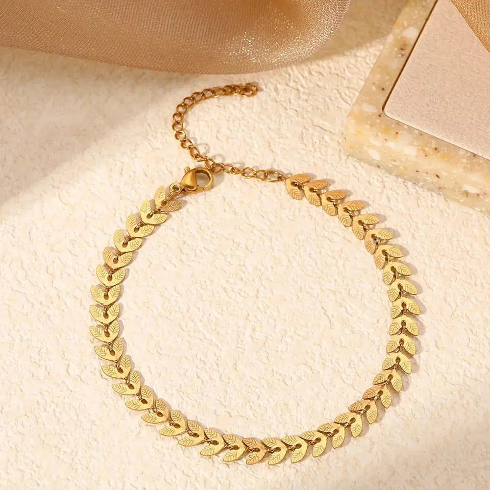 Minimalist Alloy Bracelet