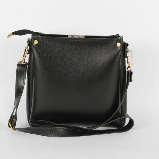 Girl's  Elegant Rexine Plain Hand Bag