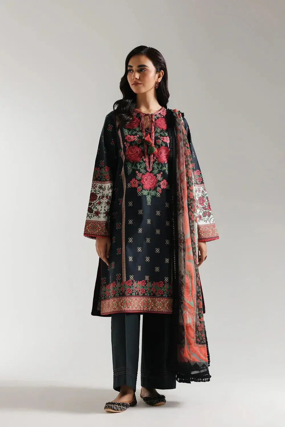 3-Piece Printed Lawn Suit with Dobby Dupatta – Black