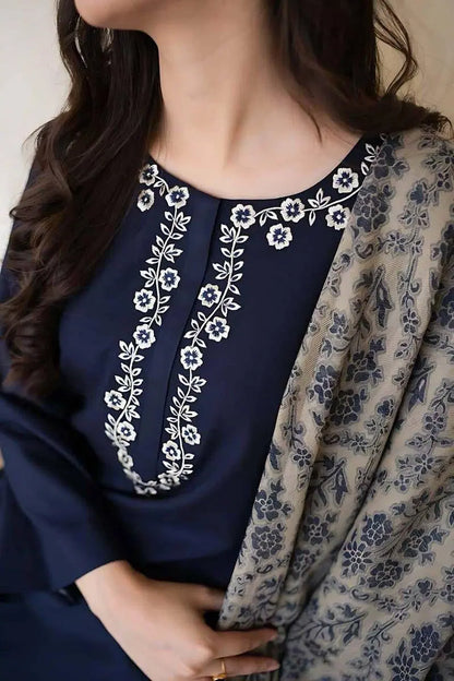 3 Pcs Women's Unstitched Embroidered Suit
